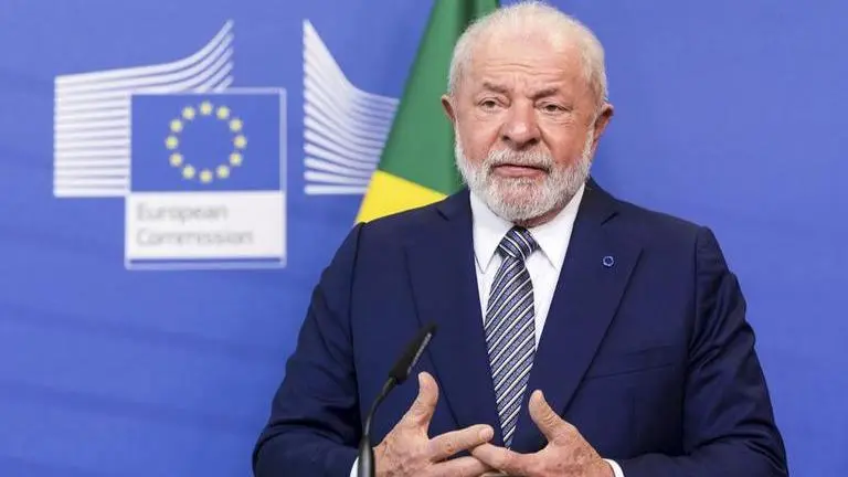 Brazil's Lula signs decree to reinforce restrictions on civilian access to guns Lula da Silva