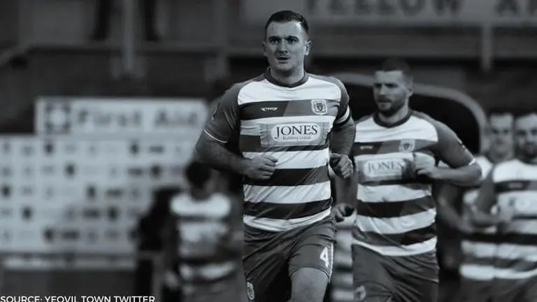 what happened to Lee Collins