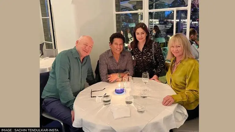 Sachin Tendulkar meets Dire Straits frontman Mark Knopfler; salutes ‘Sultan of Swing' Sachin Tendulkar and Mark Knopfler