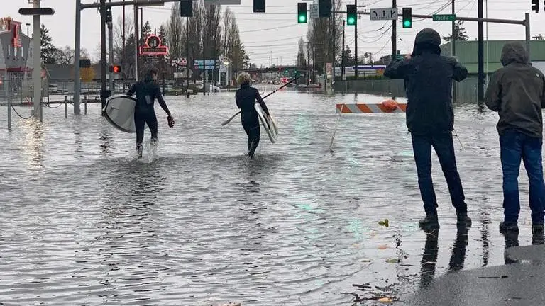 US: State of emergency declared in Washington due to flooding; hundreds displaced US