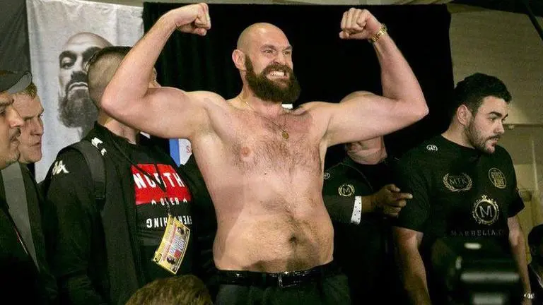 Hearn says Whyte should fight Fury ahead of unification bout with Joshua