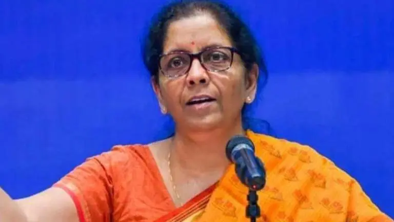 Cabinet approves sale of stakes in BPCL, 4 other PSUs