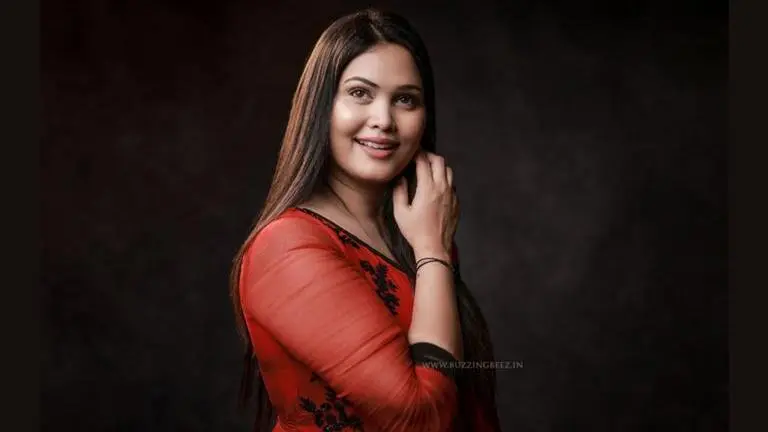 Famous MUA Asmitha announces her next advanced bridal makeup workshop Asmitha