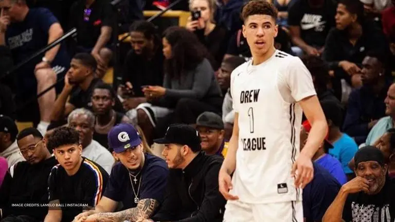 LaMelo Ball declares for 2020 NBA Draft after one season with Illawarra Hawks: Reports LaMelo Ball