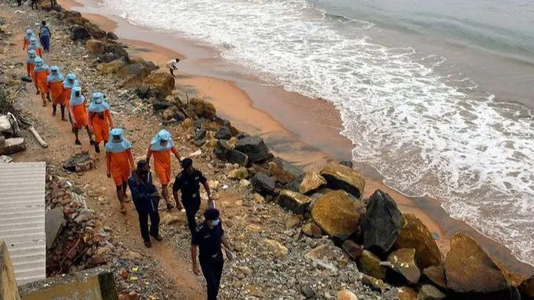 Cyclone Burevi moving away from Sri Lanka, damage has been minimal: Officials