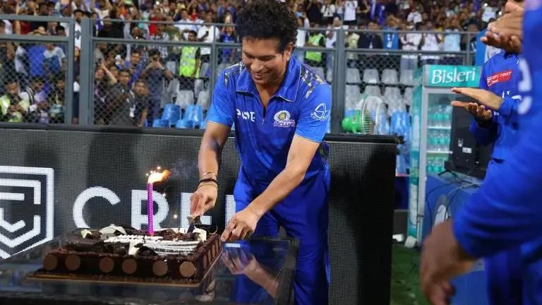 Sachin Tendulkar celebrates his birthday
