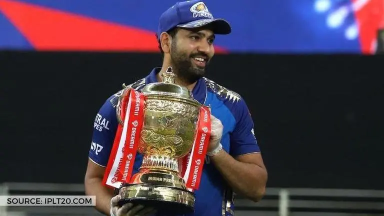 Rohit Sharma celebrates Dream11 IPL 2020 title win with adorable gesture; watch video Rohit Sharma