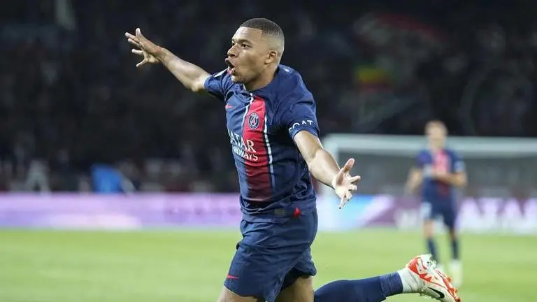 Kylian Mbappe scores twice on Parc des Princes return, Marseille struggles in French league Kylian Mbappe scores twice on Parc des Princes return, Marseille struggles in French league
