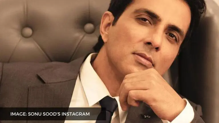 Sonu Sood reacts to fan art calling him 'oxygen supply of India' Sonu Sood