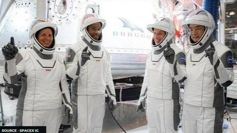 SpaceX Crew 2 launch time: Details about the SpaceX Crew 2 launch schedule spacex crew 2