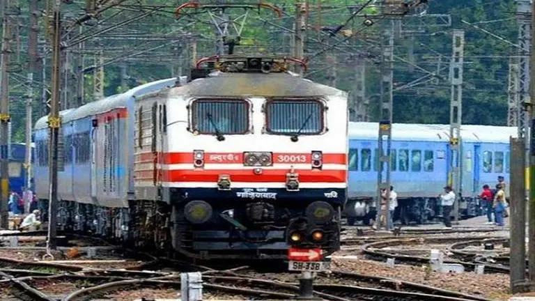 Railway cancels tickets of special trains in Maharashtra after state bans inter-district travel
