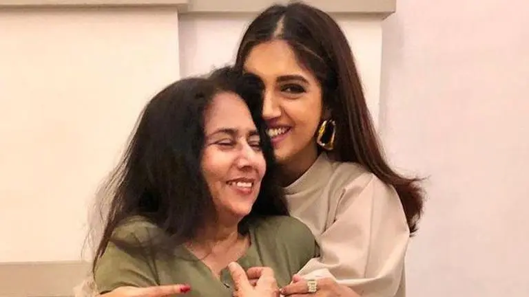 Bhumi Pednekar shares throwback childhood pic with mother, says 'not much has changed' Bhumi Pednekar shares throwback childhood pic with mother, says 'not much has changed'