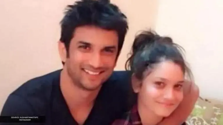 Unseen pic of the day: When Ankita Lokhande turned hairstylist for Sushant Singh Rajput sushant singh rajput