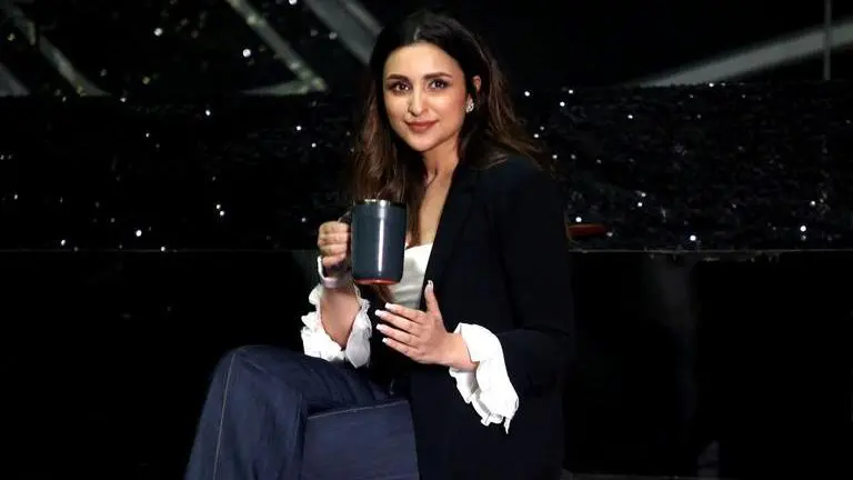 'Hunarbaaz: Desh Ki Shaan': Parineeti to have swayamwar on sets; Know all participants Parineeti Chopra