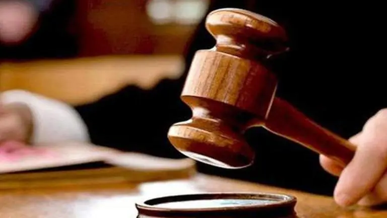 Noida: 2 arrested, around 1,100 vehicles challaned for violating COVID-19 curbs