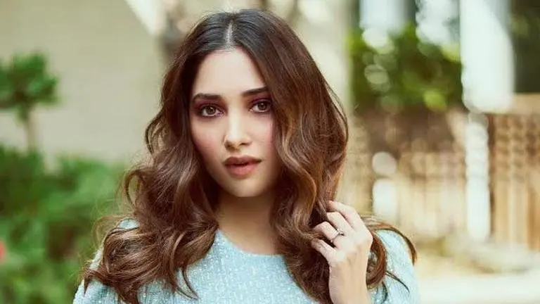 Tamannah Bhatia replaced Shruti Haasan in 'Oopiri'; Read trivia Tamannaah Bhatia