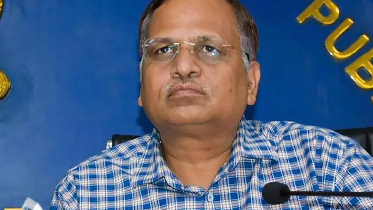 30 pc COVID-19 patients in Delhi hospitals from outside, most on ICU beds at pvt facilities: Jain