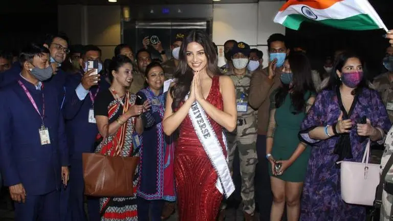 Miss Universe 2021 Harnaaz Sandhu Arrives in India after winning pageant; WATCH Harnaaz Sandhu