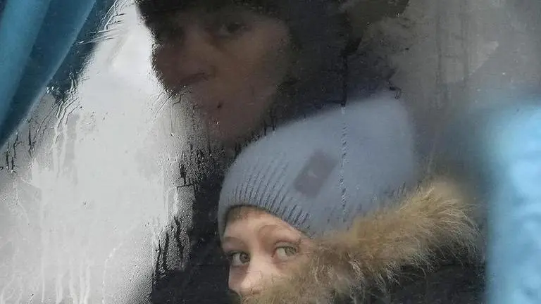 Russia-Ukraine war: Ukrainian lady bravely confronts Russian troops in viral video; Watch Russia