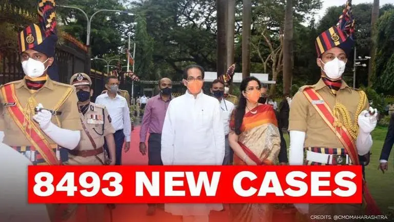 Maharashtra sees a dip with 8493 COVID-19 cases; 10.53 lakh persons under home quarantine Maharashtra