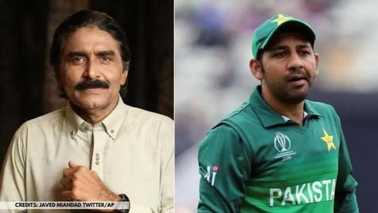 Javed Miandad lashes out at PCB for making ex-captain Sarfaraz Ahmed carry drinks Javed Miandad