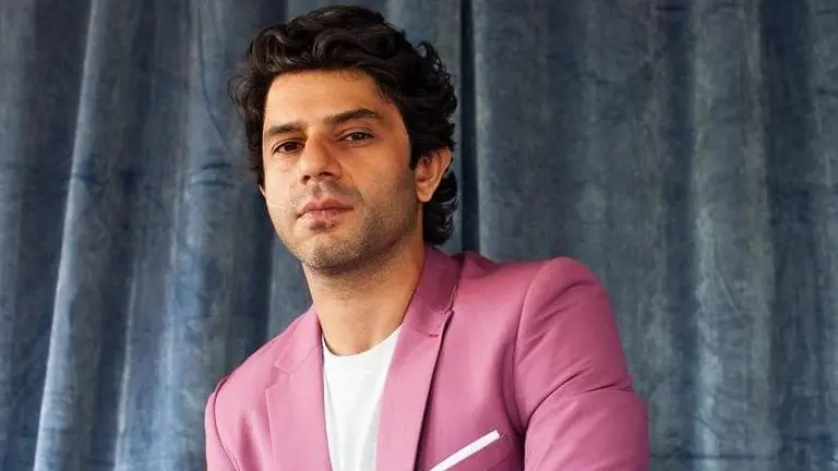Made in Heaven actor Arjun Mathur on portraying gay characters: I don’t want to... Arjun Mathur