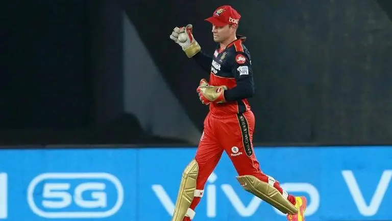 AB de Villiers lands in UAE, joins RCB camp for second phase of IPL 2021; See picture AB de Villiers, IPL 2021, RCB, Kane Williamson, IPL Phase 2, T20 World Cup, Virat Kohli, South Africa, De Villiers joins RCB camp
