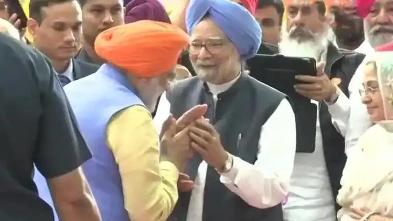 Kartarpur will 'immensely improve' Indo-Pak ties: Manmohan Singh Kartarpur