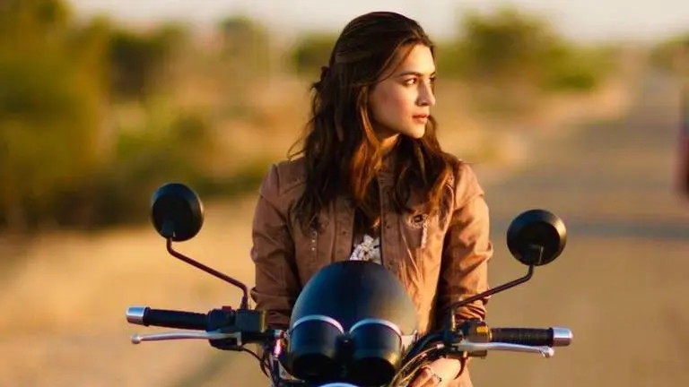 Kriti Sanon is missing her "new friend" in this Instagram post, here's who it is kriti sanon