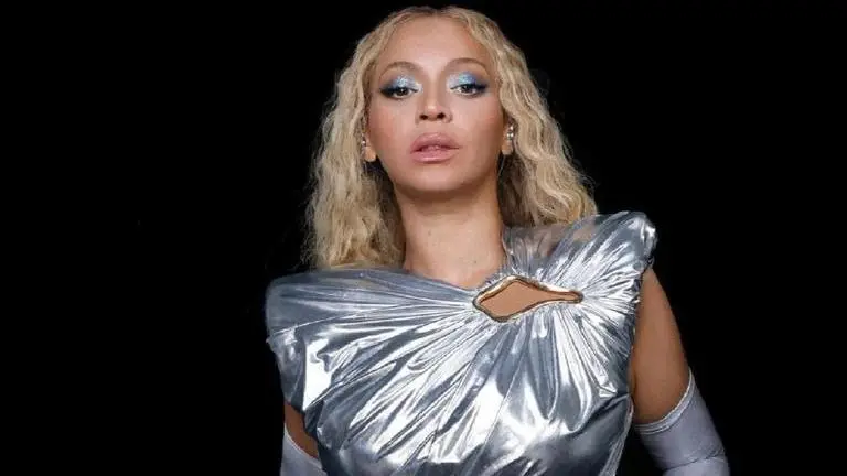 Beyonce pays tribute to special fan who was stabbed for dancing to her song Beyonce