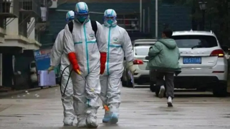 China reports 67 new imported coronavirus cases