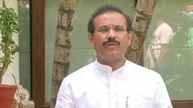 Rising COVID-19 tally worrisome; people defying lockdown: Maharashtra Health Minister Tope