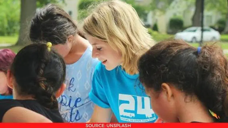 international volunteer day 2020