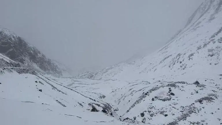 34-year-old Indian awardee climber goes missing from Mt. Annapurna in Nepal Indian climber missing