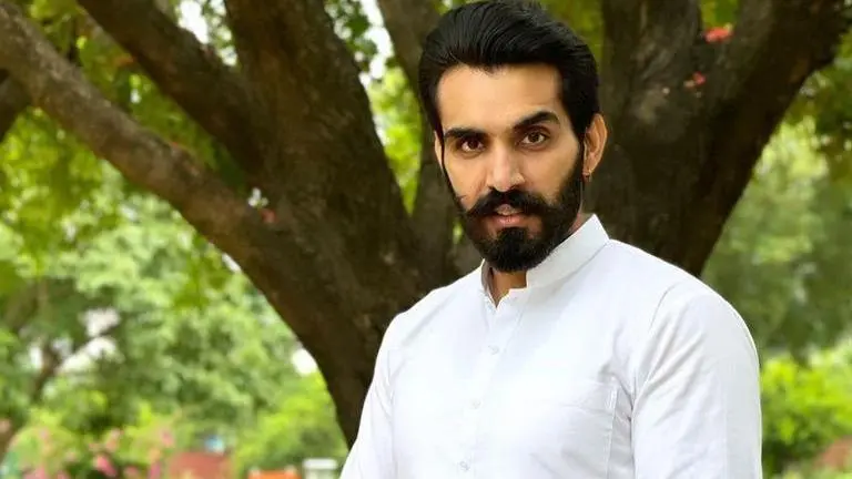 Udaariyaan actor Anuraj Chahal details how he transforms into his character Armaan Anuraj Chahal