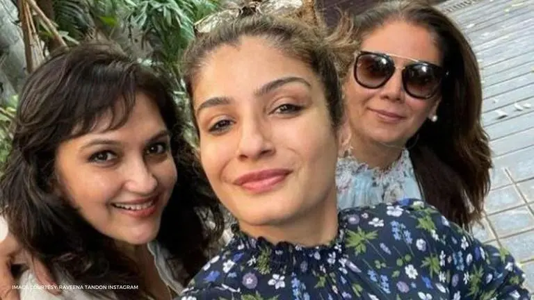 Raveena Tandon shares pics from 'fun evenings' with friends, stuns in floral dress Raveena Tandon