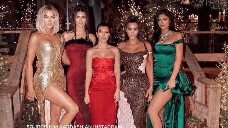 Kim Kardashian and other Kardashian sisters' childhood pictures Kim Kardashian