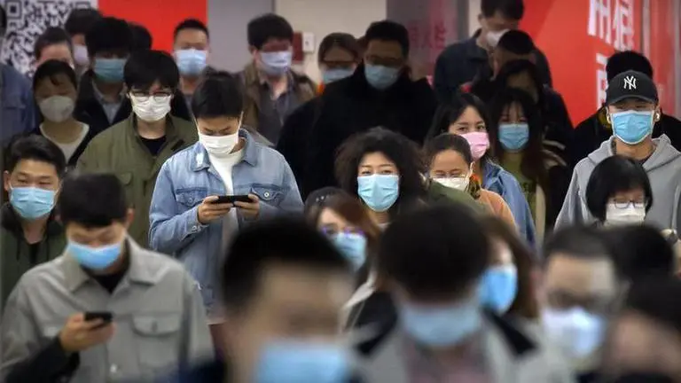 Wuhan residents line up to bury COVID-19 victims after China lifts lockdown Wuhan
