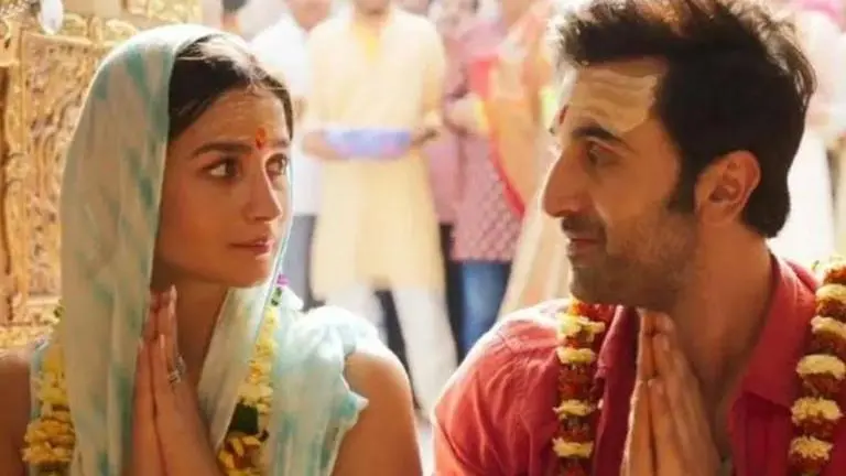 'Brahmastra': Alia Bhatt & Ranbir Kapoor's love song 'Kesariya' finally has a release date brahmastra