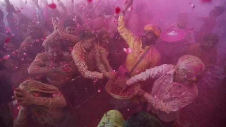 Amid Coronavirus outbreak, health experts advise people against playing Holi Coronavirus