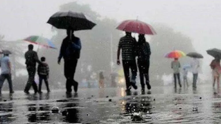 Heavy rains lash Maharashtra, north India reels under sultry weather