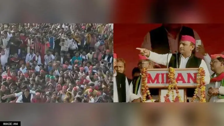 Akhilesh Yadav lashes out at UP police evacuating crowd, 'BJP must be behind this' Akhilesh Yadav