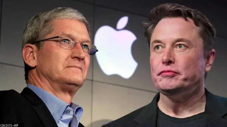 Tim Cook, Elon Musk