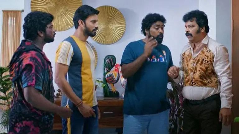 Irandam kuththu teaser