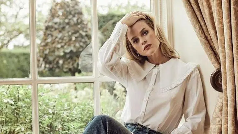 Alice Eve to star in Gary Shore's haunted ship horror movie 'The Queen Mary' Alice Eve