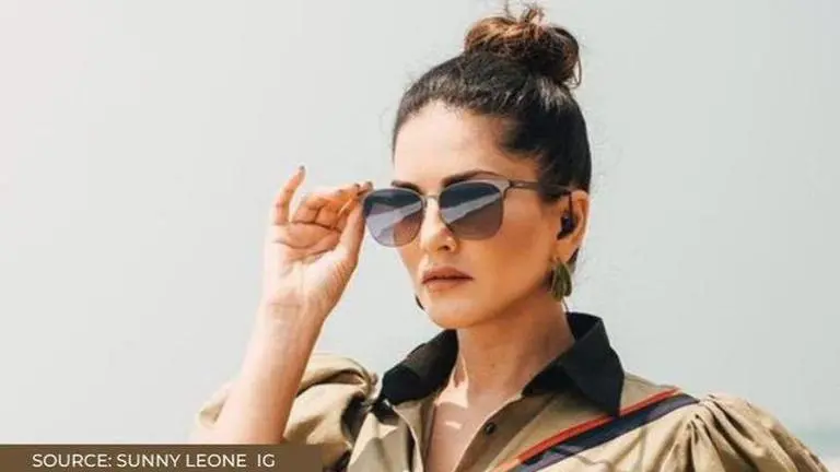 Sunny Leone dances like 'crazy' on ‘Blue Hai Pani’ Instagram reel video: Watch Sunny Leone