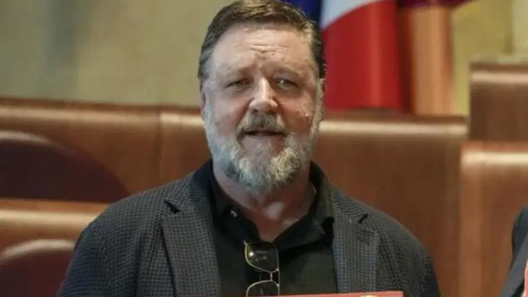 Russell Crowe says he is 'slightly jealous' of Gladiator sequel the gladiator