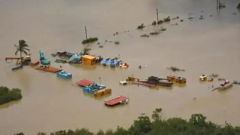 Bihar flood situation deteriorates; over 77 lakh affected