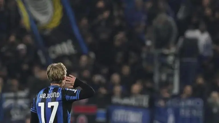 Manchester United agree record-setting deal with Atalanta for Rasmus Hojlund - Reports Manchester United agree record deal with Atalanta for Rasmus Hojlund: Reports