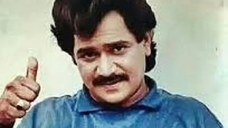 Laxmikant Berde had this hidden talent which was revealed in 'Zapatlela' laxmikant berde